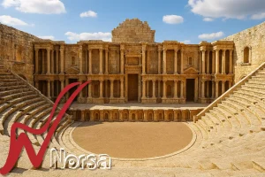آمفی تئاتر چیست؟